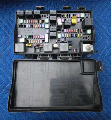 2022 ram 1500 fuse diagram