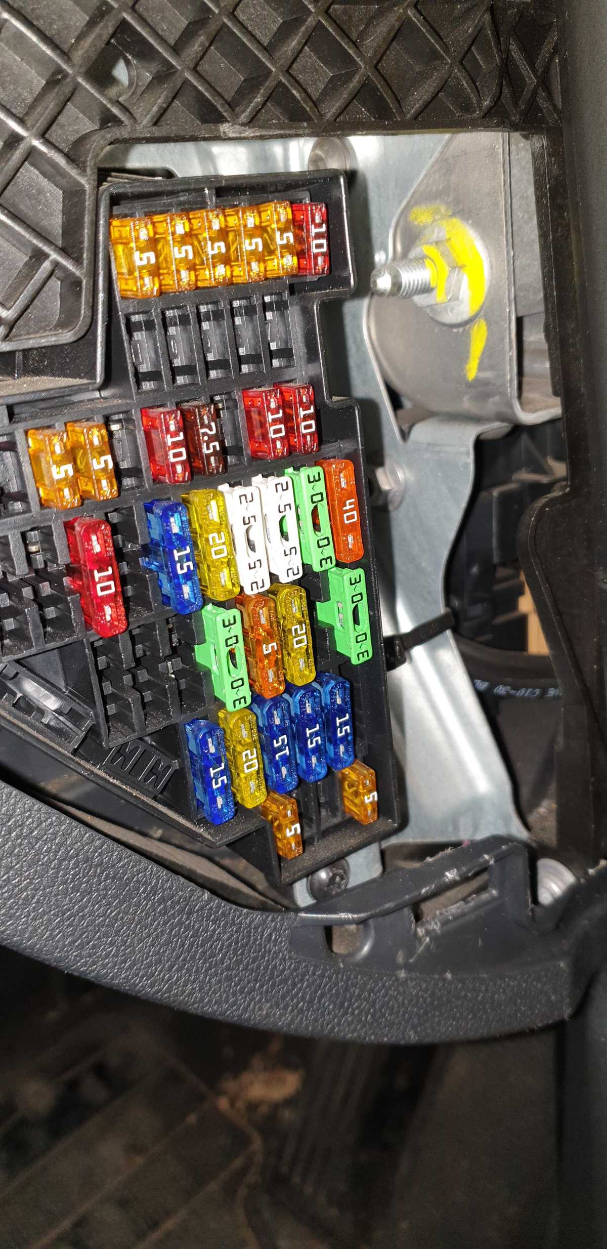 skoda octavia mk2 fuse box diagram