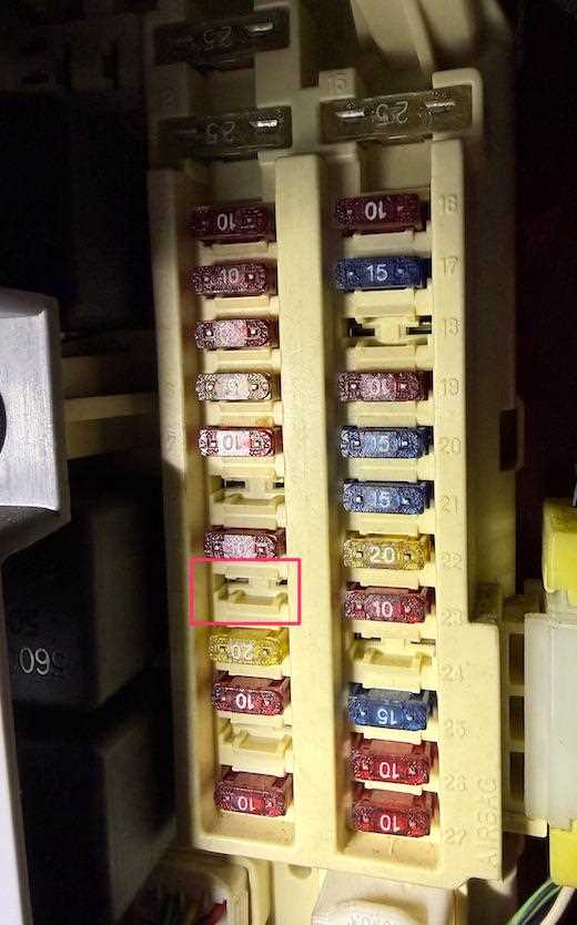 2000 xj fuse box diagram