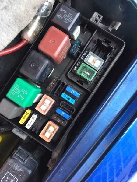 2000 toyota corolla fuse box diagram