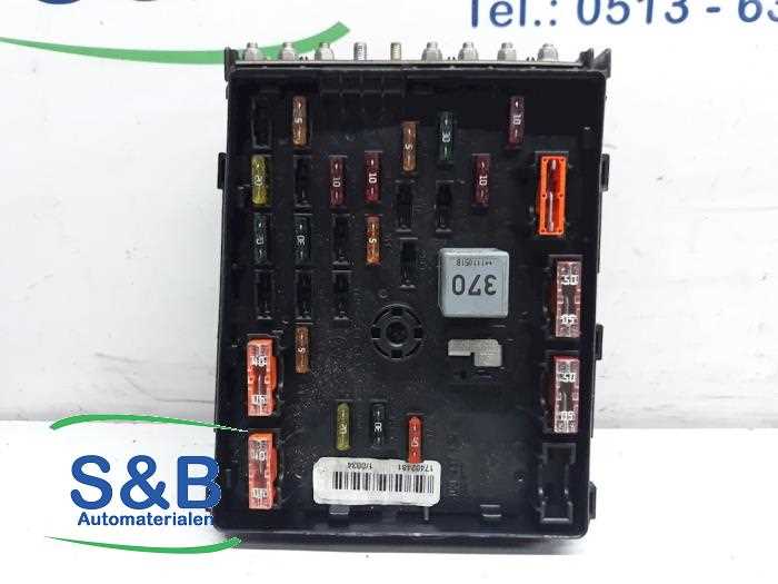 vw passat 2009 fuse box diagram