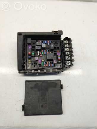 inside 2005 ford five hundred fuse box diagram