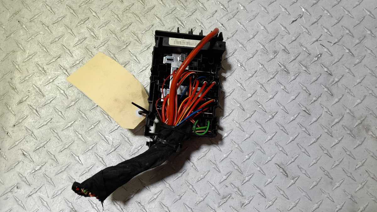 vw jetta 2011 fuse diagram