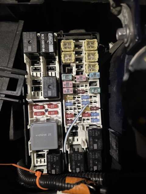 2014 fiesta fuse box diagram