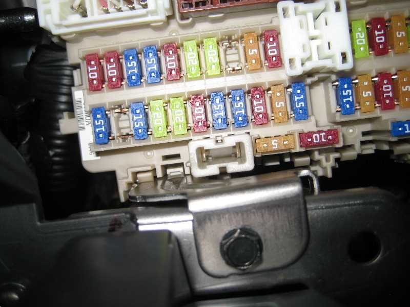 2015 nissan altima fuse panel diagram