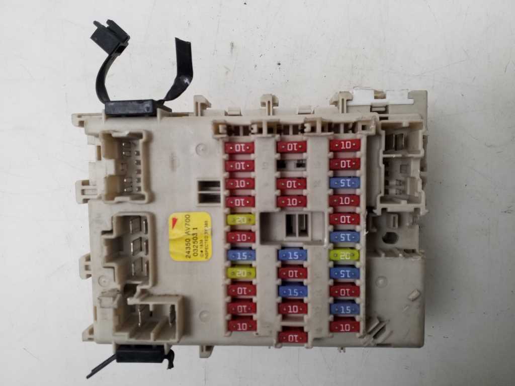 nissan primera fuse box diagram