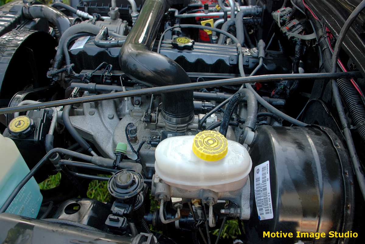 1999 jeep wrangler under hood fuse box diagram